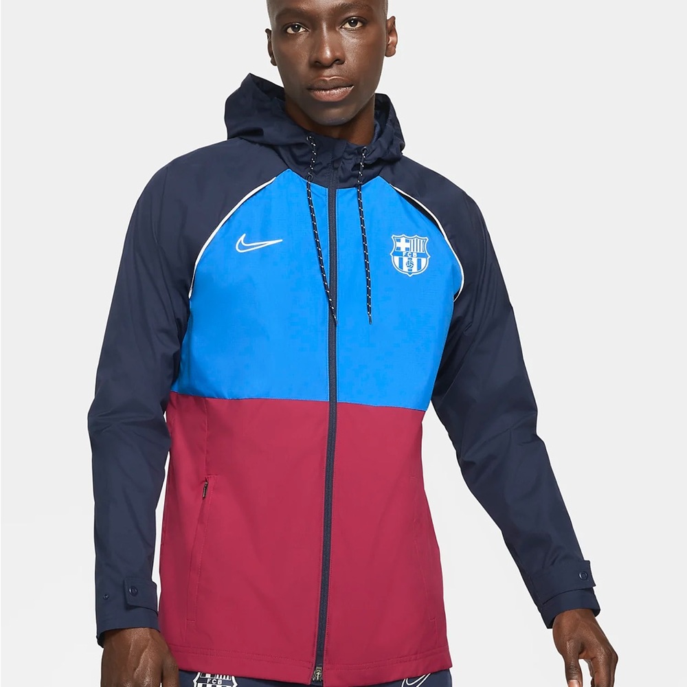 FC BARCELONA AWF MENS SOCCER HOODED JACKET SIZE MEDIUM FULL ZIP WATER REPELLENT